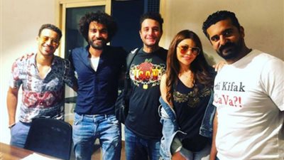 مؤلف “حجر الإسكندر”  لـ هيفاء وهبي يكشف حقيقة انسحاب أحمد داوود من العمل (خاص)