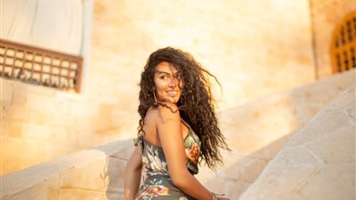 ميرهان حسين تنشر حكاية جديدة من “نصيبي وقسمتك” (صورة)