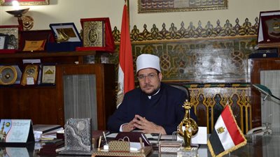 وزير الأوقاف: الجماعات الإرهابية تهدف إلى شيطنة الأنظمة لإسقاط الدولة (فيديو)