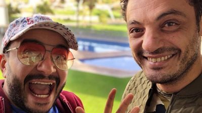 حسام داغر يكشف حقيقة سفره ولقاءه الفنان محمد علي فى إسبانيا (صور وفيديو)