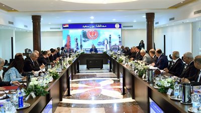 مدبولي للمحافظين: التأكد من توافر عوامل الأمان بالمدارس مسئوليتكم