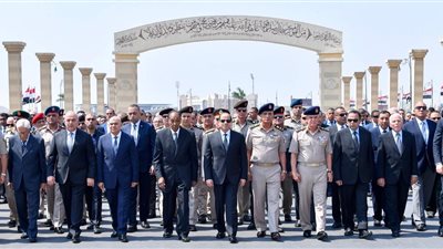 السيسي يتقدم الجنازة العسكرية للفريق إبراهيم العرابي رئيس أركاب حرب الجيش الأسبق