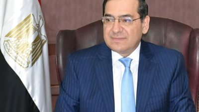 بالأسماء| وزير البترول يعتمد حركة تنقلات موسعة لرؤساء وقيادات الشركات