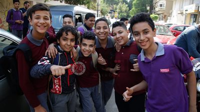 مشاهد من اليوم الأول لعودة طلاب المدارس