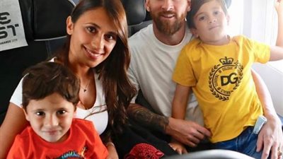 ميسي وأسرته إلى ميلانو الإيطالية لحضور حفل جوائز “The Best”