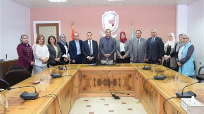 بهدف تطوير الصناعات التقليدية.. برتوكول تعاون بين جامعة سوهاج وسيدات الأعمال بالغرفة التجارية