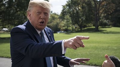 ترامب مهددًا تركيا: “سأدمر اقتصادكم إذا تجاوزتم حدود أرضكم”