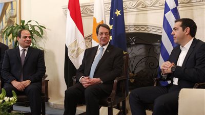 عاجل| بدء أعمال القمة المصرية اليونانية القبرصية