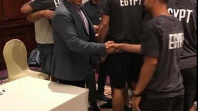 البدري يطالب عبد الله السعيد بتدريبات إضافية بالجري حول الملعب