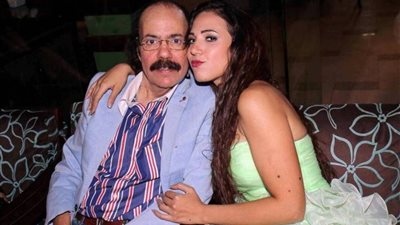 أول تعليق منها بعد وفاته.. إيمي طلعت زكريا: “هتوحشني يا طاطا مش هقول بابا تاني؟” (صورة) 