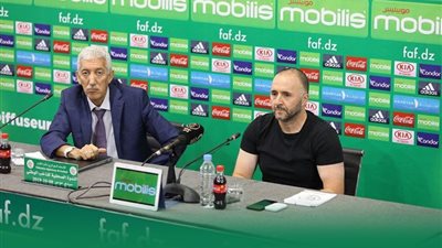 جمال بلماضي يستبعد محمد صلاح من الترشح لجائزة أفضل لاعب في إفريقيا