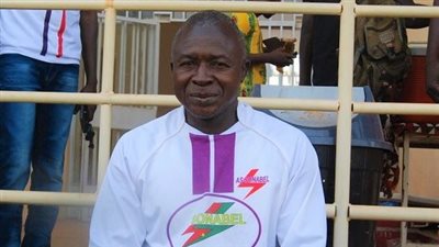 إصابة المدير الفني لـ منتخب بوركينا فاسو بفيروس كورونا