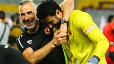 مصدر بـ الأهلي يكشف موقف ميشيل يانكون من الرحيل 