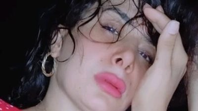 امسحوا صوري وسامحوني.. تيك توكر تتوسل باكية لمتابعيها بعد ارتدائها الحجاب | فيديو جراف