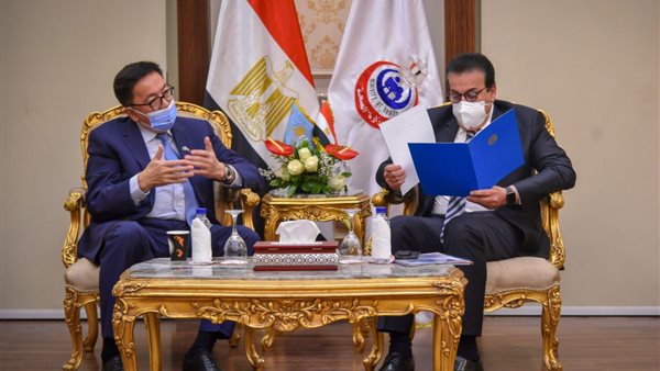 الدكتور خالد عبدالغفار