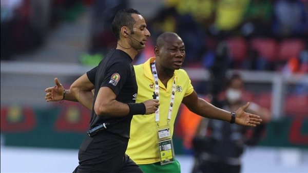 مصطفى غربال