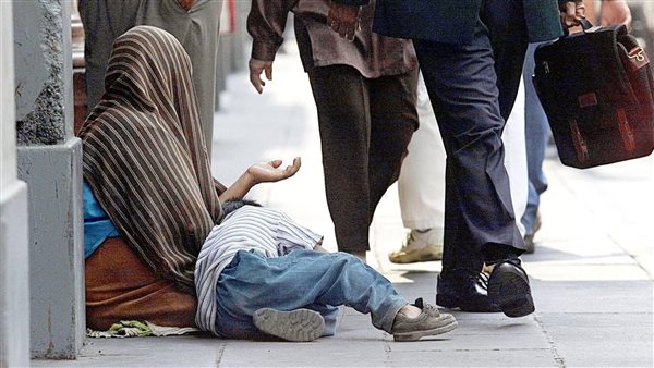 التسول - أرشيفية