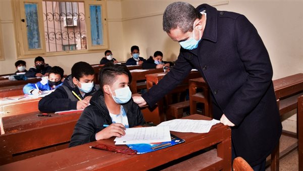 محافظ الغربية يتفقد