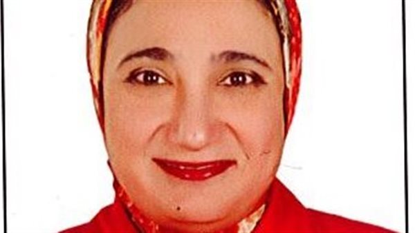 منى محمود عبد اللطيف