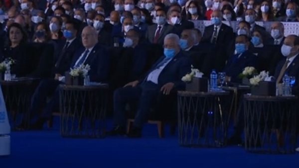 روبوت منتدى الشباب