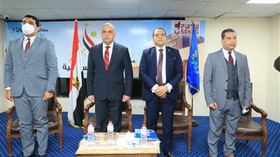 محافظ سوهاج يشهد مؤتمر الطريق نحو المهنية السياحية