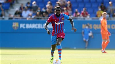 برشلونة يعلن تجديد عقد أومتيتي حتى 2026