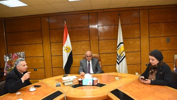 رئيس جامعة أسيوط