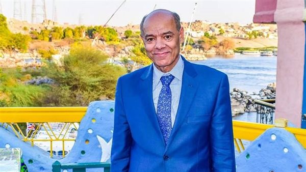 أستاذ جامعة جنوب