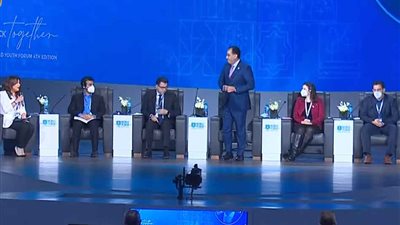 مدبولي: مصر من أفضل 20 دولة على مستوى العالم في التشريعات المشجعة على الاستثمار في الطاقة الجديدة