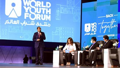 مدبولي: الدولة تنفذ منظومة جديدة متكاملة للنقل الجماعي تتوافق مع المعايير البيئية