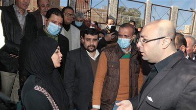 محافظ بني سويف يوجه بسرعة توفير الحلول والبدائل لشكاوى ومطالب بعض المواطنين بمركز الفشن