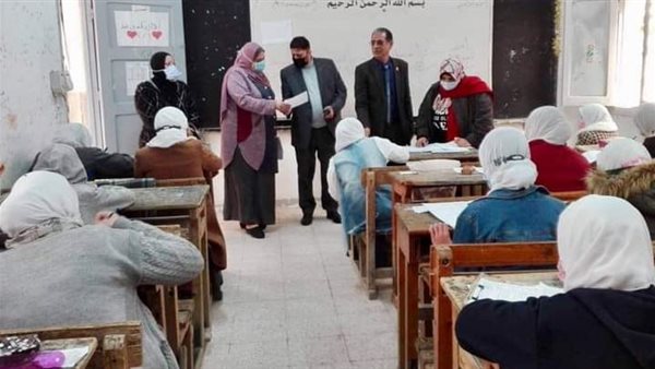 امتحانات نصف العام