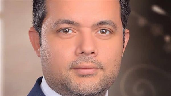 أحمد الزيات عضو لجنة