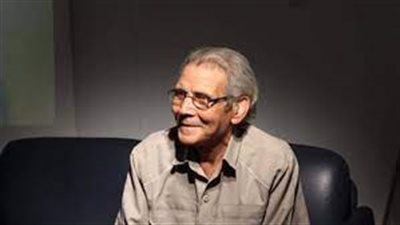 محمد الشهاوي يفوز بجائزة أحمد شوقي من اتحاد كتاب مصر| خاص