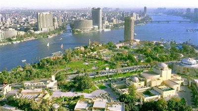 طقس معتدل نهارًا وشديد البرودة ليلا.. وتكدس مروري بشوارع العاصمة | بث مباشر