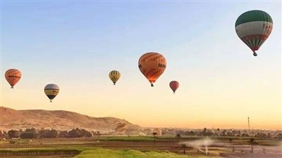 بين أحضان الآثار وعبق التاريخ.. 16 معلومة عن البالون الطائر بالأقصر | صور