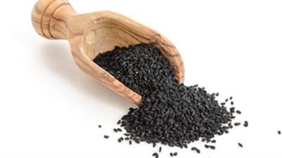 فوائد حبة البركة على الريق.. أبرزها علاج اللوكيميا والحساسية 