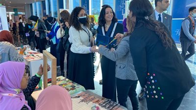 مايا مرسي تتفقد العرض الحي لمركز تنمية مهارات المرأة في شرم الشيخ | صور 