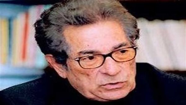 الصحفي أنيس منصور