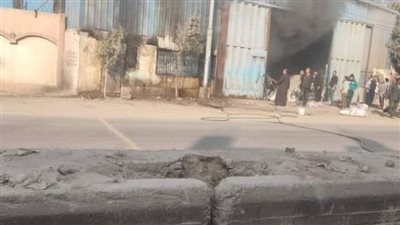 حريق مصنع لتعبئة السكر في البدرشين | صور 