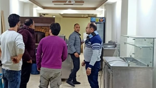 غلق وتشميع مطعم غير