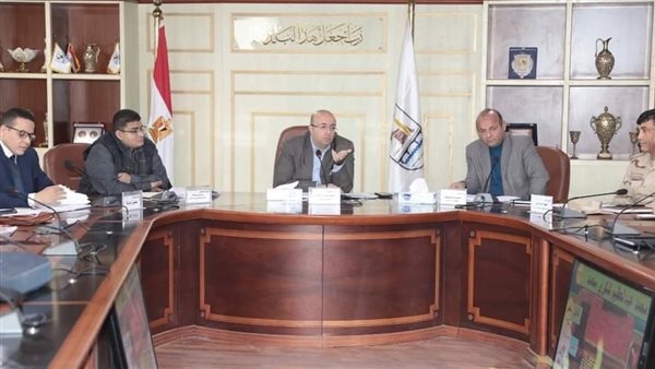 محافظ بني سويف يترأس