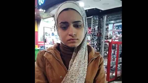 الطالبة ندى غنيم