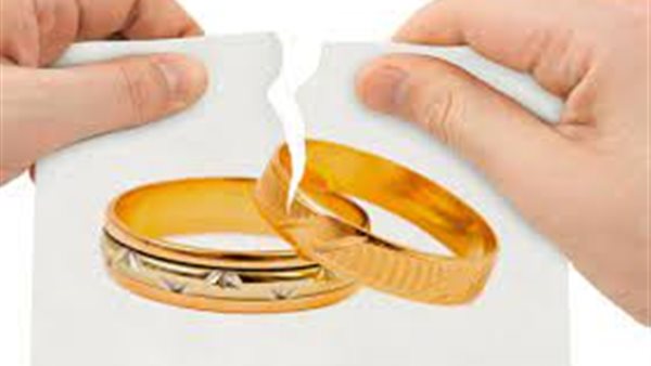 النساء الأكثر طلاقا