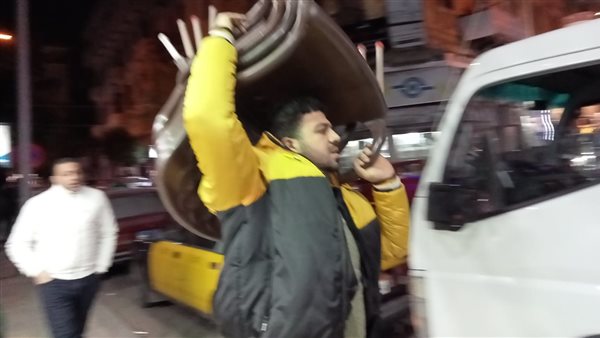 حملات ليلية لإزالة