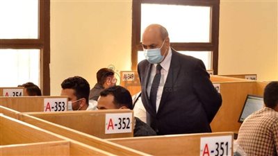 رئيس جامعة المنيا: انتظام الامتحانات في ختام أسبوعها الثالث