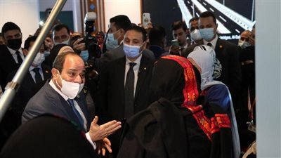  السيسي يزور جناح معرض مصر سيناء ضمن فعاليات منتدى شباب العالم 2022 