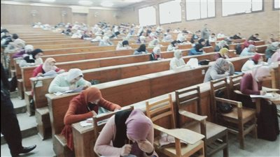 انتظام امتحانات جامعة دمنهور في أسبوعها الأول دون شكاوى