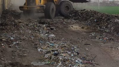 رفع 280 طن قمامة ومخلفات صلبة من شوارع المنيا