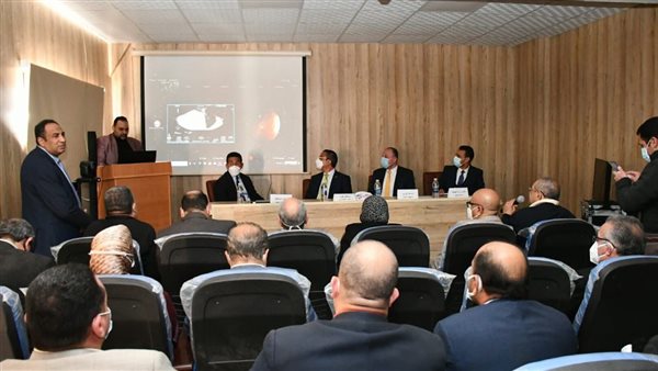 محافظ الفيوم يُشاهد